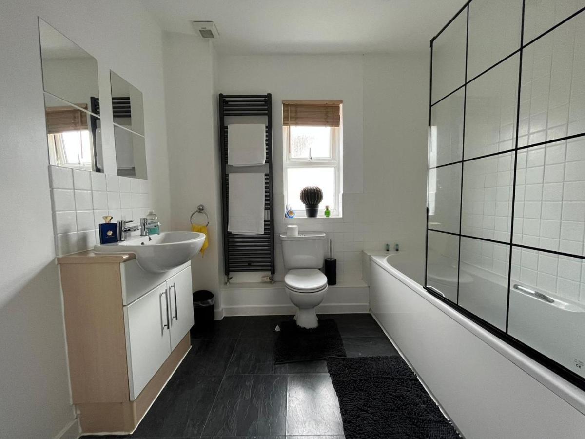 Kent, Dartford Station Apartments Extérieur photo
